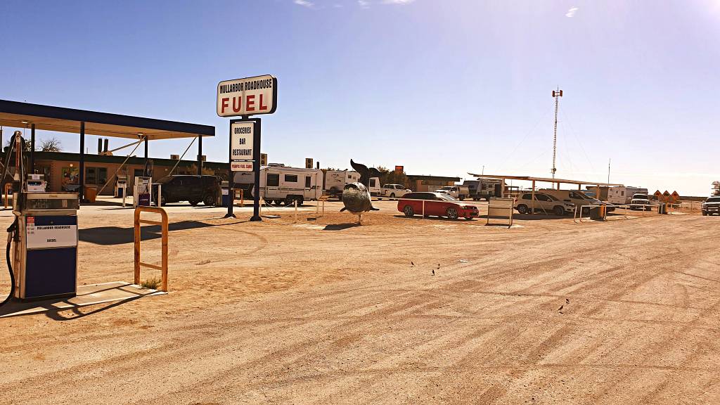 Nullarbor Roadhouse