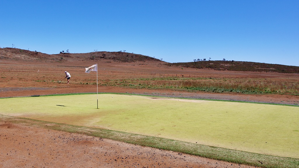 13 Sheep's Back Fraser Range Par 3 141m