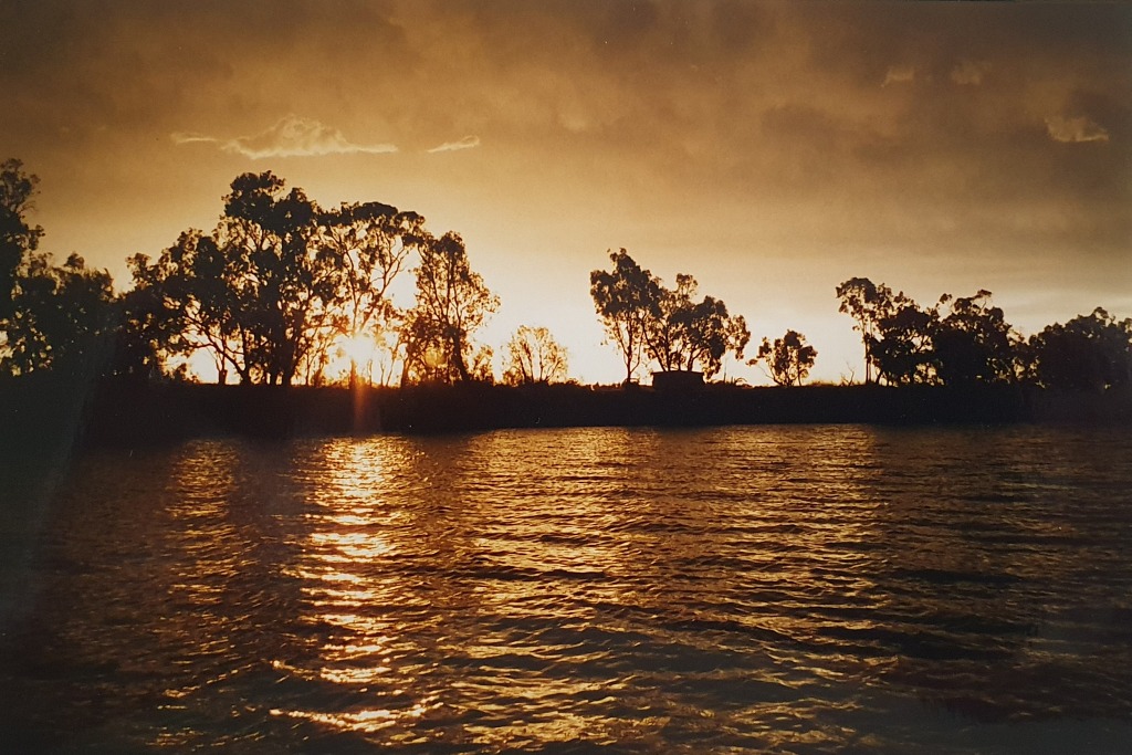 Murray River sunset